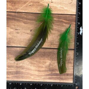 ArtMinds GREEN HAPPY HOLIDAYS Stenciled Feathers 3 PACK 279695 HOLIDAY